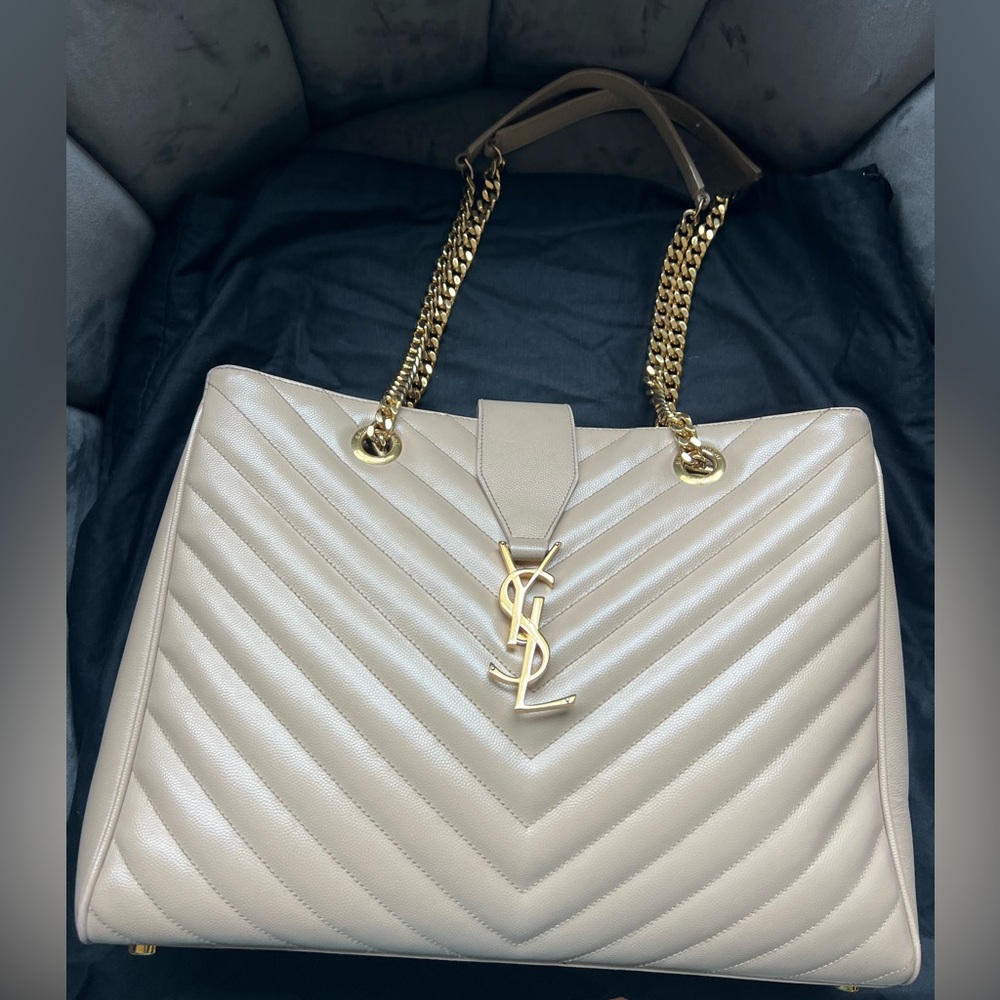 Saint Laurent Monogram Shopper Tote Bag - Picture 3 of 16